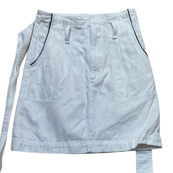 Rag & Bone Denim High Waisted White Denim Belted Mini Skirt With Contrast Piping - Picture 5 of 11